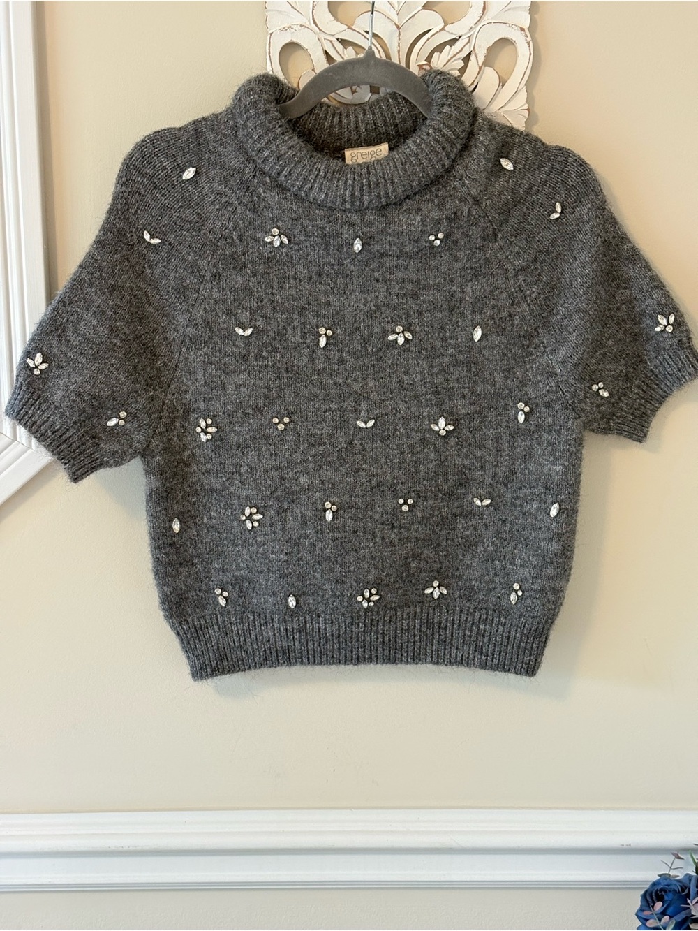 Emme Cowl-Neck Jeweled Short-Sleeve Sweater - Gray